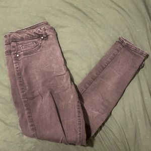 Black skinny d.jeans
